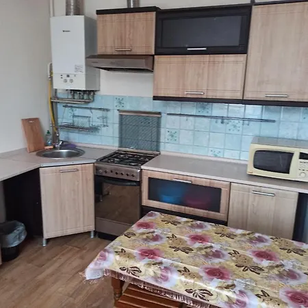 Апартаменти 15 Хв Від Жд Вокзалу Lviv Exterior photo