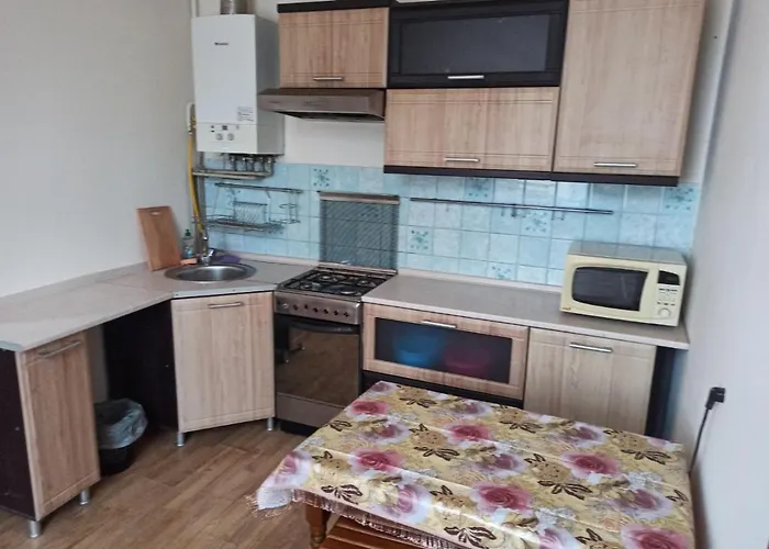 Апартаменти 15 Хв Від Жд Вокзалу